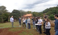 Pesquisa e produção de sementes no foco de saída de estudos