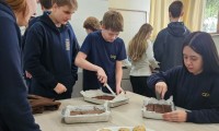 9º ano em Aula Interdisciplinar na Cozinha da Escola
