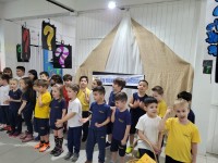 CEAPzinho - Alunos do Pré 2 receberam o seu Livro de Curiosidades
