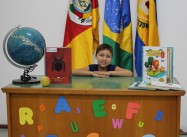 701064978307520.jpg