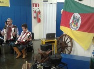 905690126121044.jpg
